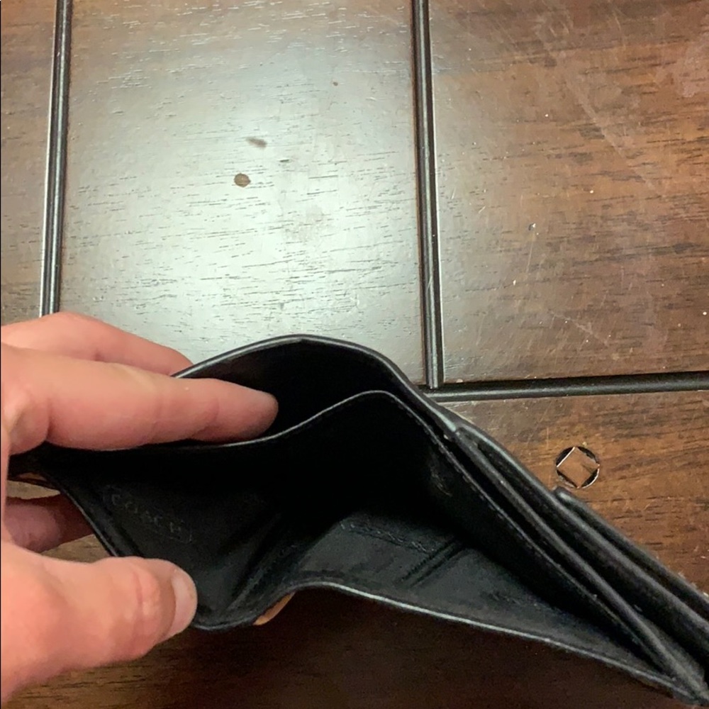 Coach Wallet - Picture 3 of 3